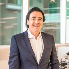 Professor Luke Connelly's headshot